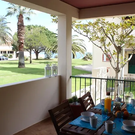 Amazing House With Balcony Apartament Lagos