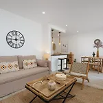 Διαμέρισμα Amazing House With Balcony *