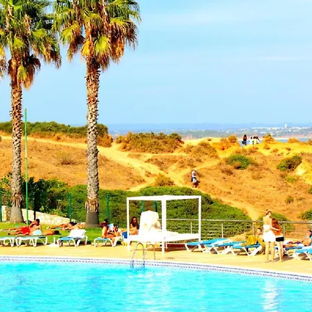 Amazing House With Balcony *