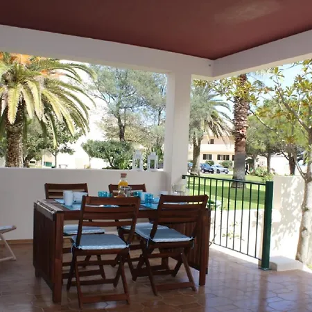 Amazing House With Balcony * Lagos