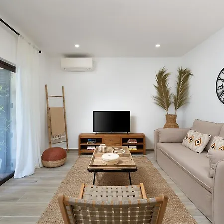 Amazing House With Balcony Lagos