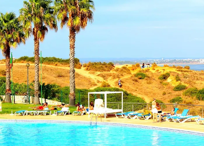 Amazing House With Balcony *