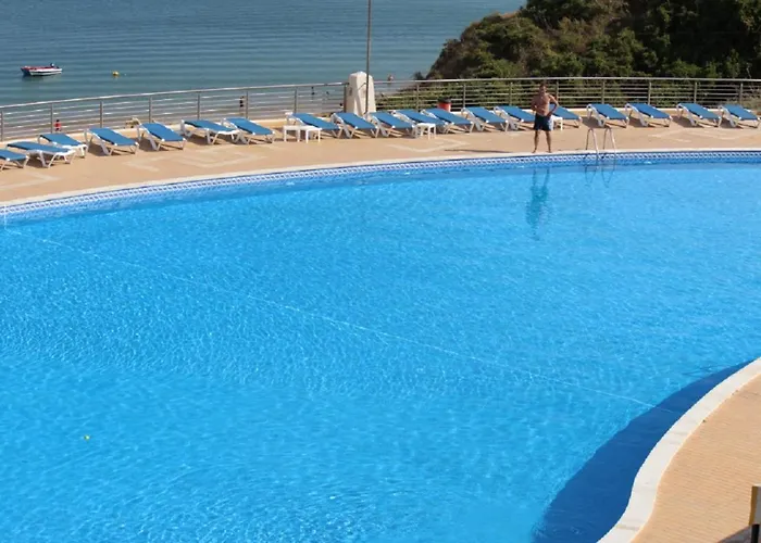 Amazing House With Balcony *